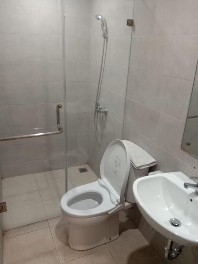 Puri Maju Hotel Jakarta Extérieur photo
